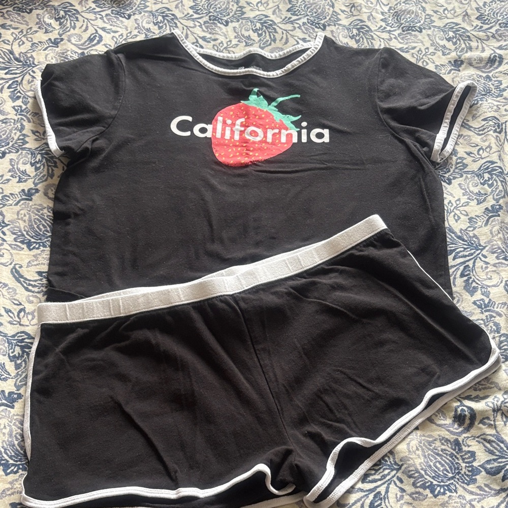 No Boundaries Black Pajama Set with Red Strawberry Graphic XL